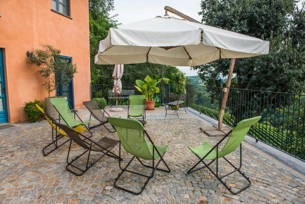 Albergo Ristorante Garibaldi Cisterna dʼAsti Exteriör bild